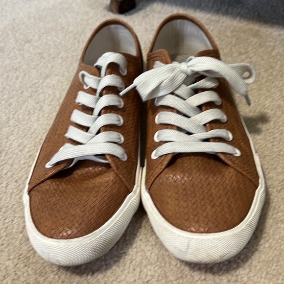 Universal Thread Cognac Tennis Shoe/Sneakers - Picture 8 of 13